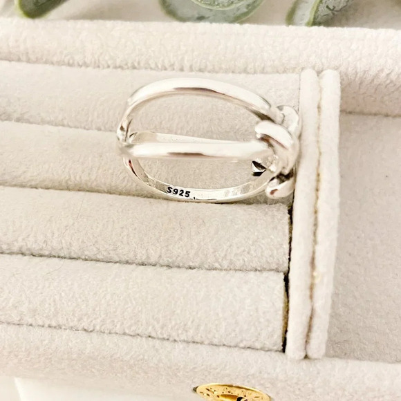 925 Sterling Silver Knot Ring Minimalist Dainty Ring Modern Geometric Ring - Picture 10 of 10